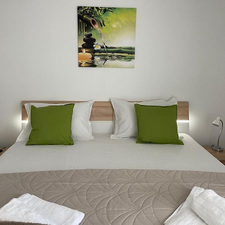 Relaxing Bucharest Airport Residences & Therme-Self Check-In أوتوبين المظهر الخارجي الصورة