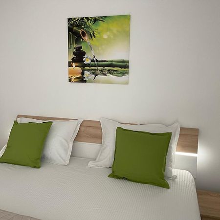 Relaxing Bucharest Airport Residences & Therme-Self Check-In أوتوبين المظهر الخارجي الصورة