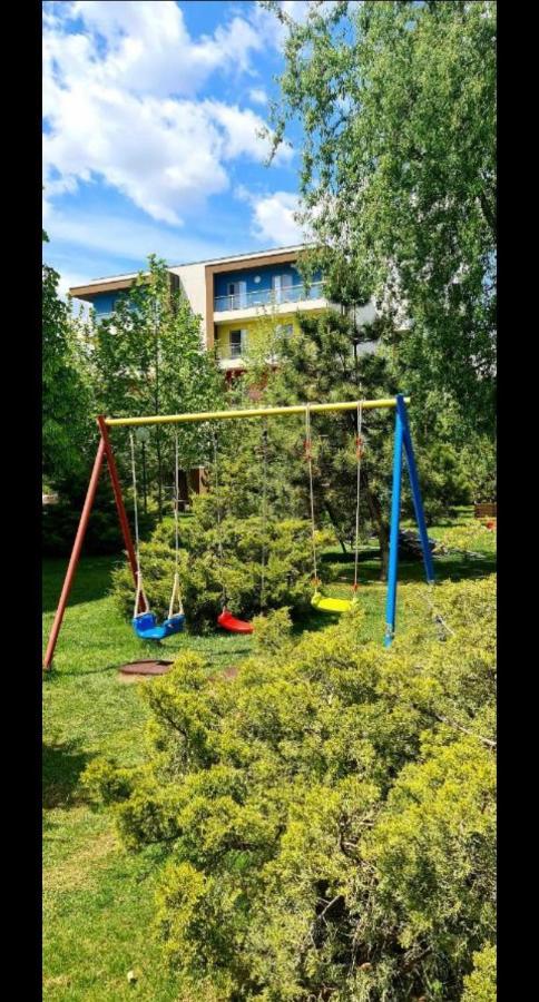 Relaxing Bucharest Airport Residences & Therme-Self Check-In أوتوبين المظهر الخارجي الصورة
