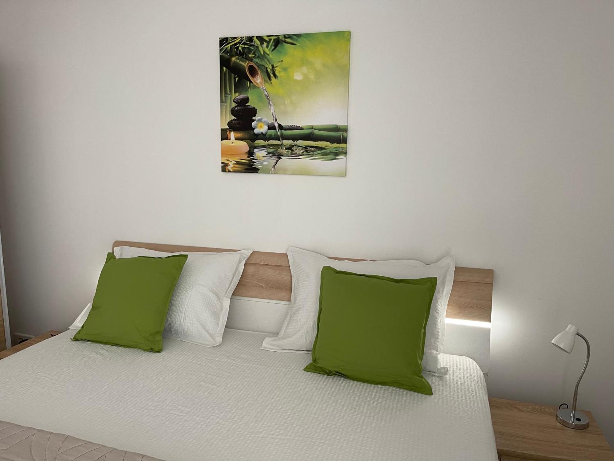 Relaxing Bucharest Airport Residences & Therme-Self Check-In أوتوبين المظهر الخارجي الصورة